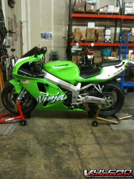 1998 Ninja ZX7R