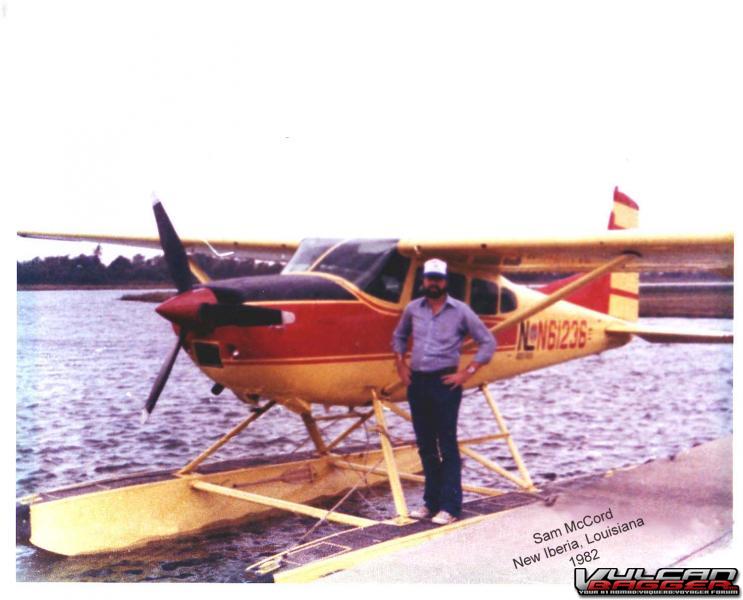 Sam McCord C 185 on Edo 3500 Amphibs South Louisiana 1982

WUZZA --Soldier Of Fortune ! ...Bush Op's, In "The Chafaylia" (Largest Swamp In North America).I was in command of 3 C-180's on Edo 2960 straight floats ..And This new c-185 on Edo 3500 flat top Amphibs